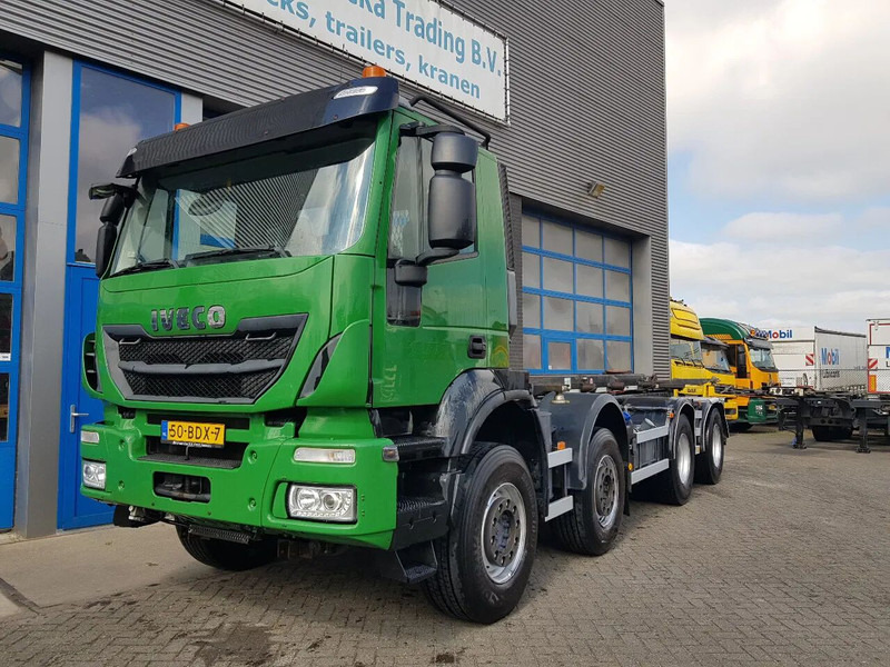 Iveco Stralis 450 8x4 Steel Nieuwe Apk/TÜV 430.000 km kettingsyst 30 t - Pengangkut kontainer/ Container truck: gambar 2 Iveco Stralis 450 8x4 Steel Nieuwe Apk/TÜV 430.000 km kettingsyst 30 t - Pengangkut kontainer/ Container truck: gambar 2