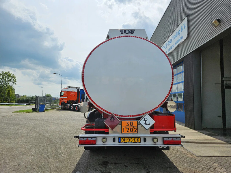 LAG O-3-43 Pt 48.500 L, 6 compartimenten pomp digitale tellers brandstof - Semi-trailer tangki: gambar 5 LAG O-3-43 Pt 48.500 L, 6 compartimenten pomp digitale tellers brandstof - Semi-trailer tangki: gambar 5