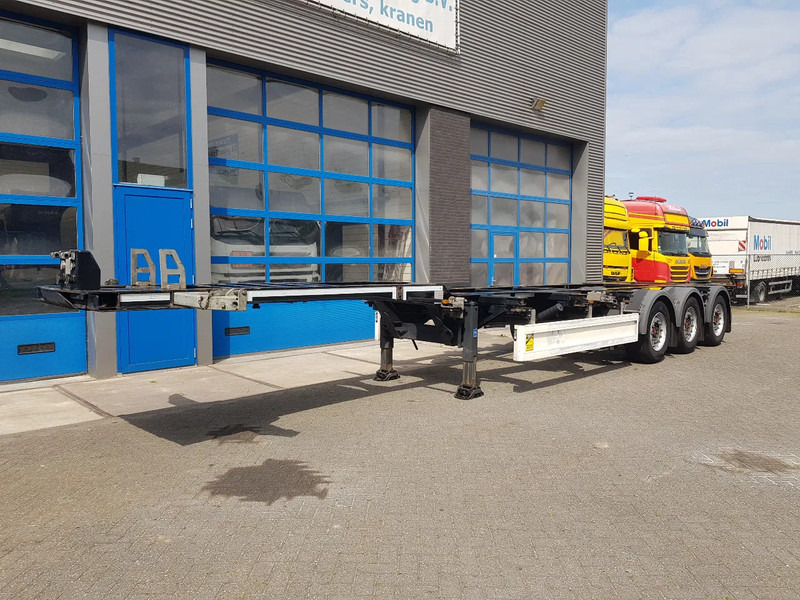 Renders 3DFCST multi chassis SAF Schijfremmen - Semi-trailer pengangkut mobil: gambar 2 Renders 3DFCST multi chassis SAF Schijfremmen - Semi-trailer pengangkut mobil: gambar 2