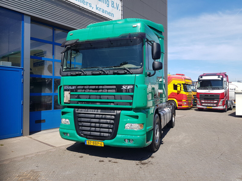 DAF XF 105 410 Manual 683.000 km Euro 5 - Tractor head: gambar 2 DAF XF 105 410 Manual 683.000 km Euro 5 - Tractor head: gambar 2