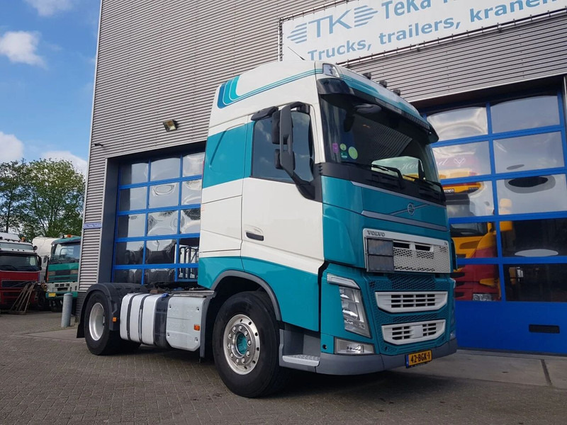 Volvo FH 420 ADR klasse EX/II, EX/III, FL en AT Double tank PTO - Tractor head: gambar 5 Volvo FH 420 ADR klasse EX/II, EX/III, FL en AT Double tank PTO - Tractor head: gambar 5