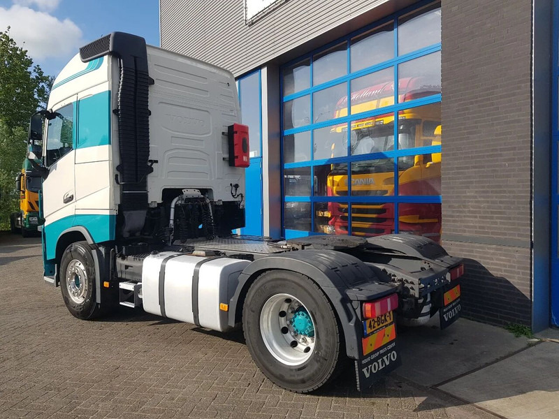 Volvo FH 420 ADR klasse EX/II, EX/III, FL en AT Double tank PTO - Tractor head: gambar 4 Volvo FH 420 ADR klasse EX/II, EX/III, FL en AT Double tank PTO - Tractor head: gambar 4