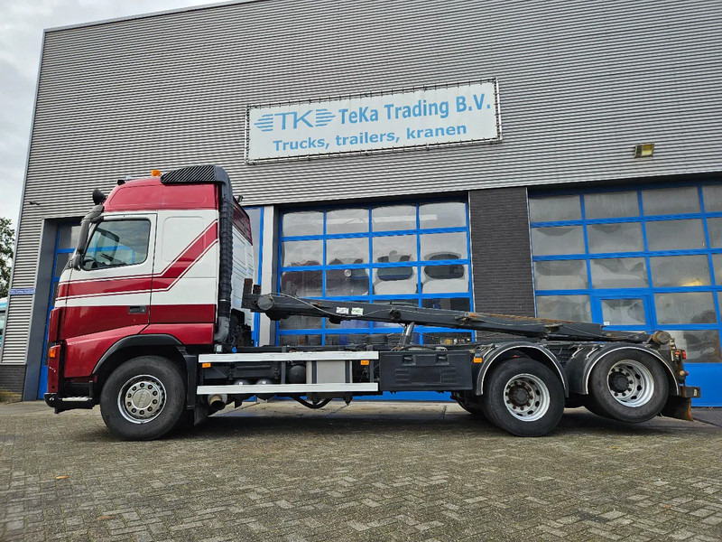 Volvo FH 520 6x2 old Tacho NCH Kabelsysteem Euro 3 - Truk pembawa sistem kabel: gambar 3 Volvo FH 520 6x2 old Tacho NCH Kabelsysteem Euro 3 - Truk pembawa sistem kabel: gambar 3