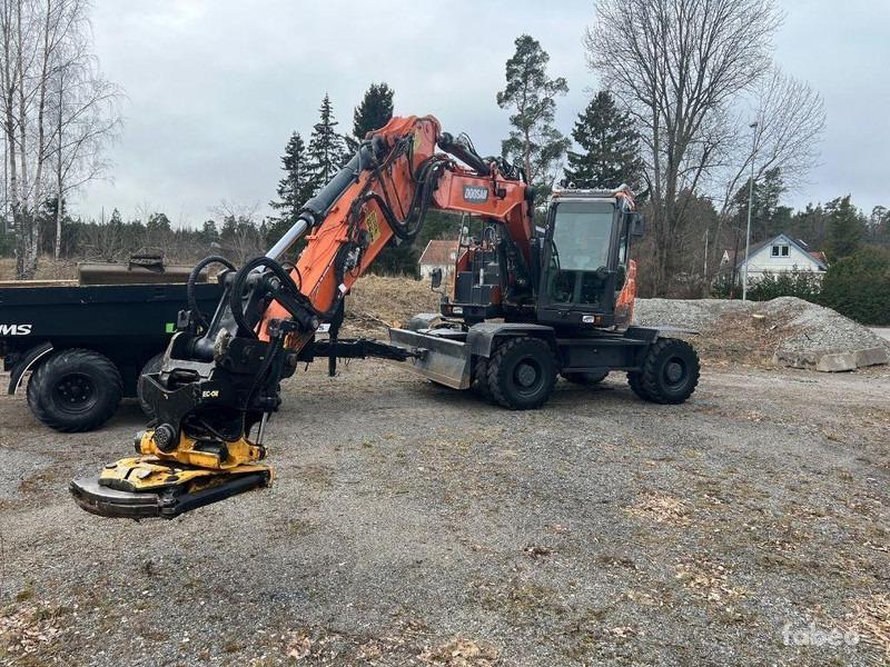 Doosan DX 165W-5 - Ekskavator roda: gambar 1 Doosan DX 165W-5 - Ekskavator roda: gambar 1