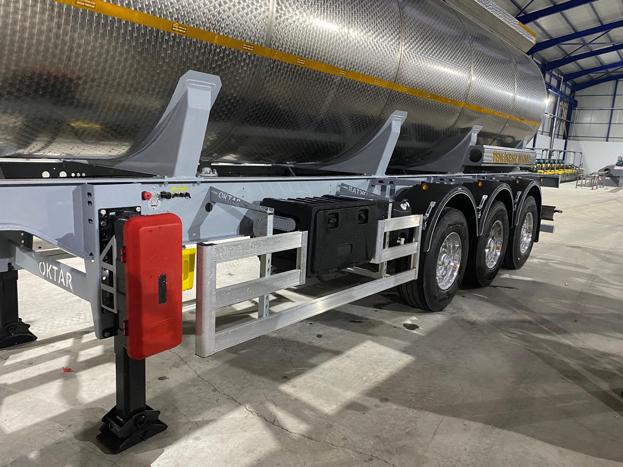 OKTAR TANK TRAILER STAİNLESS STEEL 2026 - Semi-trailer tangki: gambar 5 OKTAR TANK TRAILER STAİNLESS STEEL 2026 - Semi-trailer tangki: gambar 5