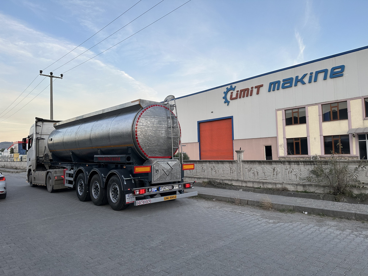OKTAR TRAILER -TANKER TRAILER 2025 - Semi-trailer tangki: gambar 2 OKTAR TRAILER -TANKER TRAILER 2025 - Semi-trailer tangki: gambar 2