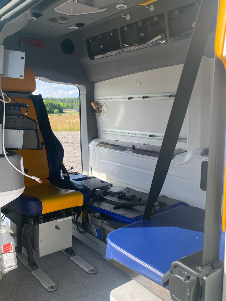 Leasing MERCEDES-BENZ Vito 119 4x4 - Ambulans / AMBULANCE MERCEDES-BENZ Vito 119 4x4 - Ambulans / AMBULANCE: gambar 8