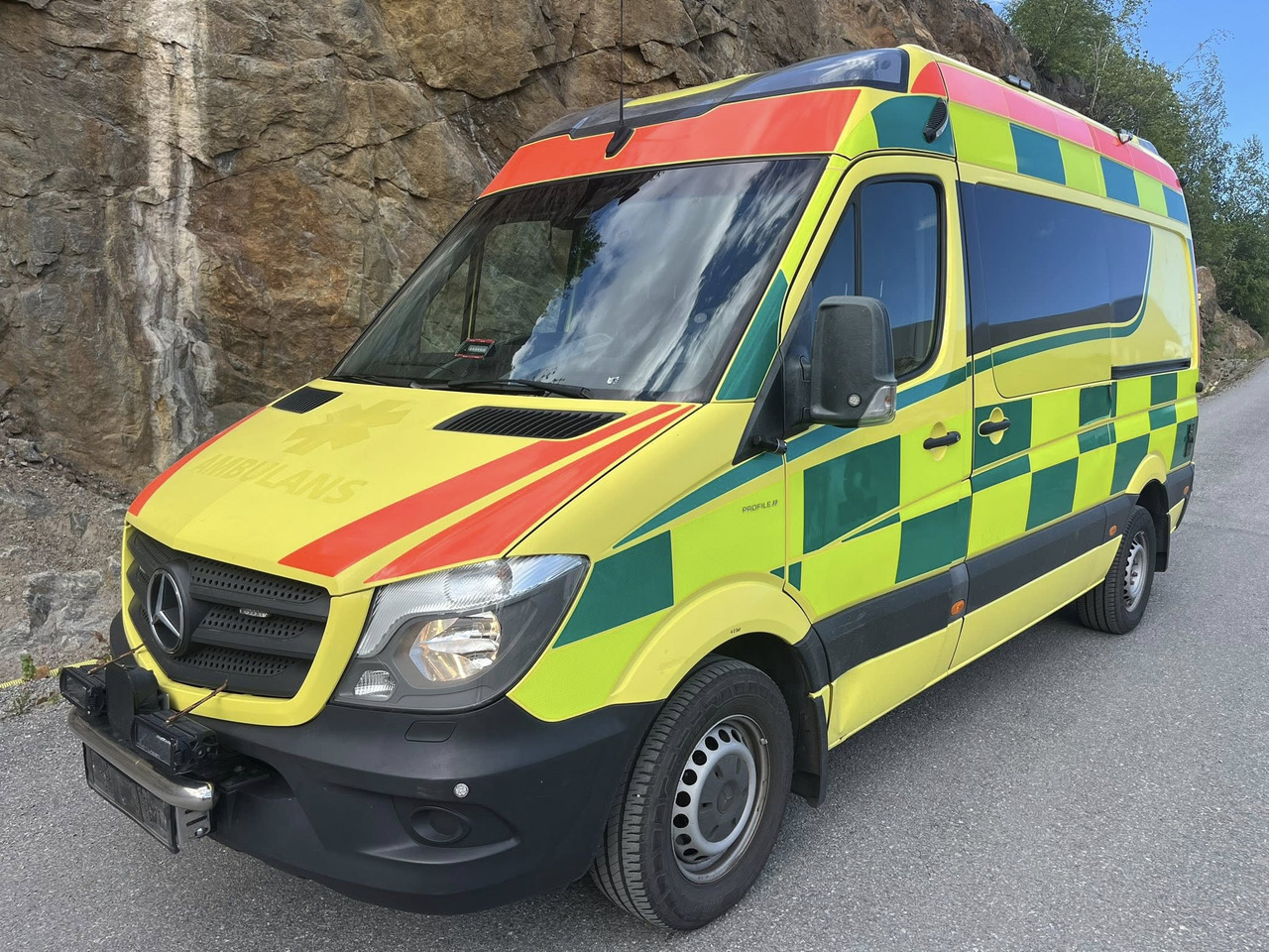 Mercedes-Benz Sprinter 319 - AMBULANCE - RESERVERAD !! - Ambulans: gambar 1 Mercedes-Benz Sprinter 319 - AMBULANCE - RESERVERAD !! - Ambulans: gambar 1