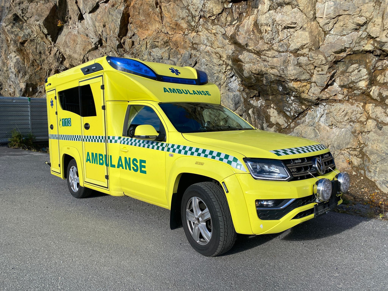 VOLKSWAGEN Amarok XL 4motion - RESERVERAD !! - Ambulans: gambar 1 VOLKSWAGEN Amarok XL 4motion - RESERVERAD !! - Ambulans: gambar 1