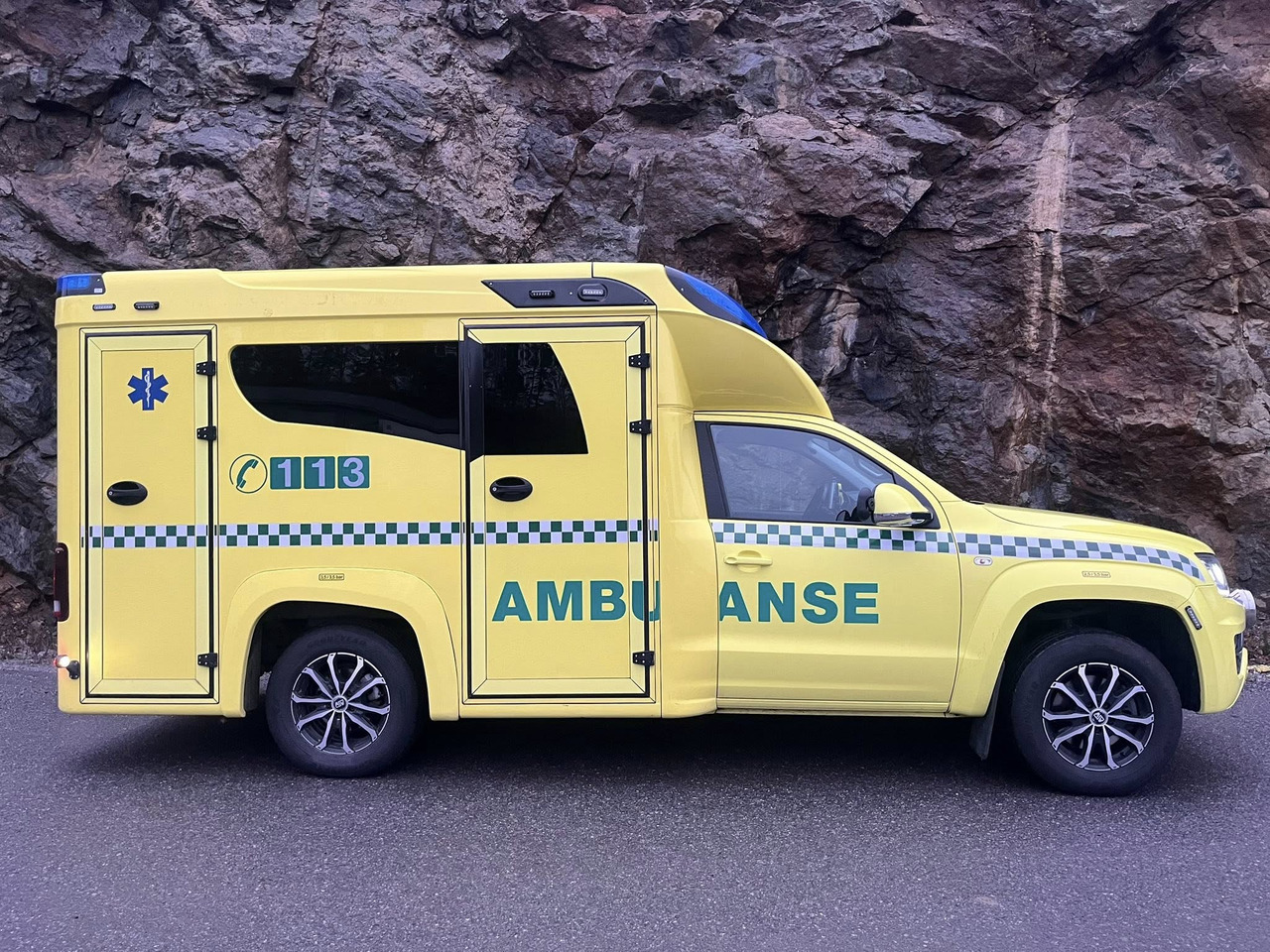 VOLKSWAGEN Amarok XL 4motion - SOLD/SÅLD !!! - Ambulans: gambar 4 VOLKSWAGEN Amarok XL 4motion - SOLD/SÅLD !!! - Ambulans: gambar 4