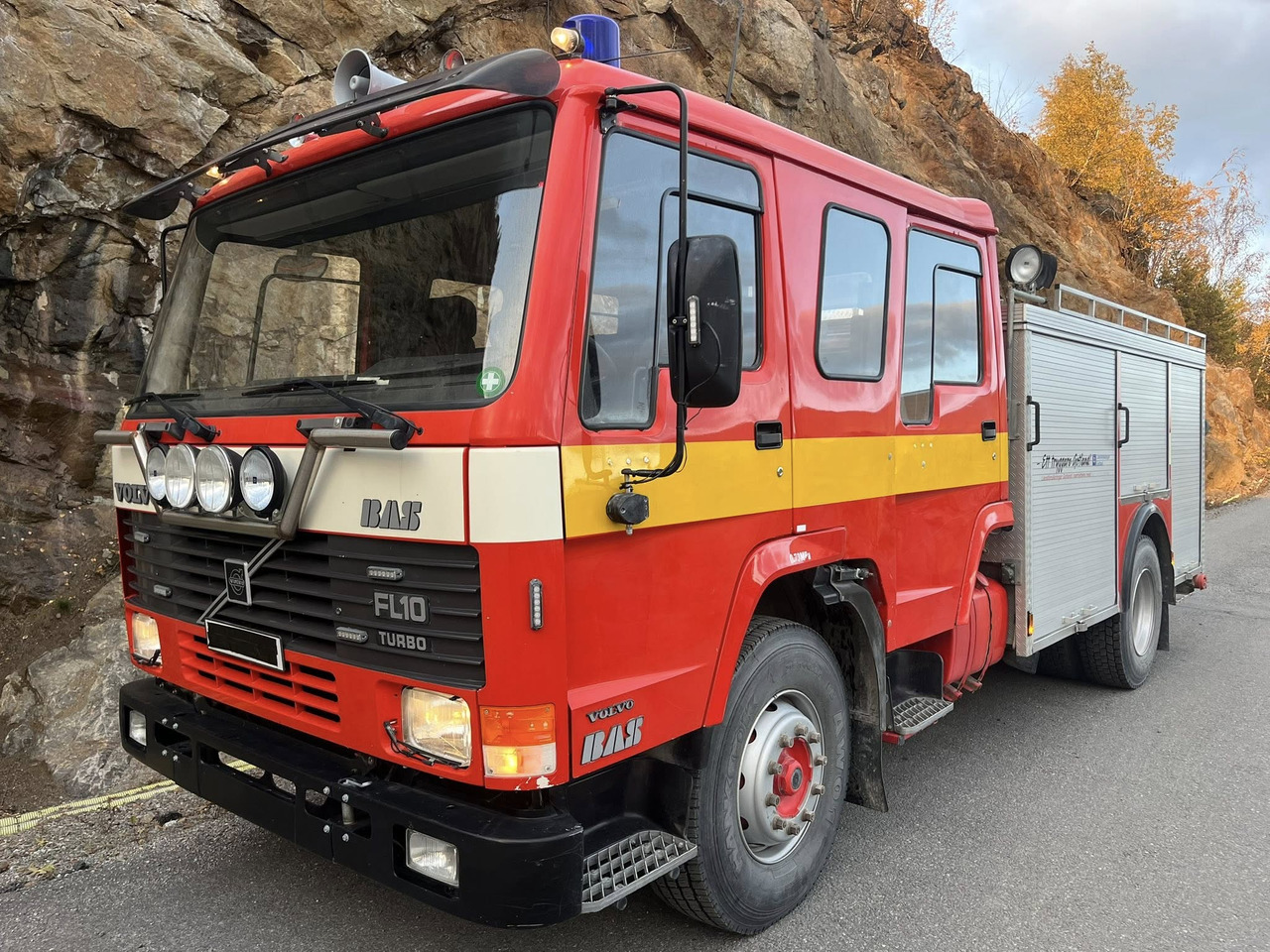 VOLVO FL10 4x2 - fire engine / fire truck / brandbil - Truk pemadam kebakaran: gambar 1 VOLVO FL10 4x2 - fire engine / fire truck / brandbil - Truk pemadam kebakaran: gambar 1