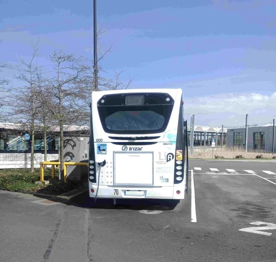 IRIZAR IEB Elektro Linienbus electric Bus. Fahrbereit - Bus kota, Bus listrik: gambar 4 IRIZAR IEB Elektro Linienbus electric Bus. Fahrbereit - Bus kota, Bus listrik: gambar 4