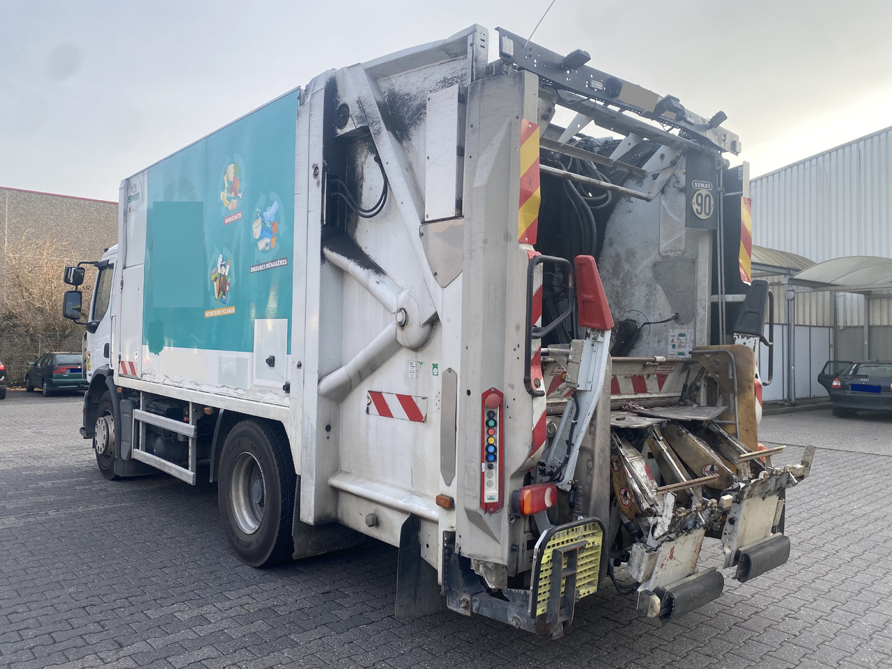 Renault Premium DXi Müllwagen Garbage Truck Euro5 New Model - Truk sampah: gambar 3 Renault Premium DXi Müllwagen Garbage Truck Euro5 New Model - Truk sampah: gambar 3