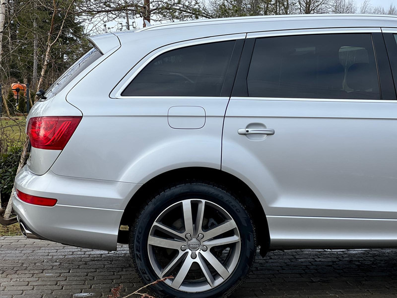 Mobil Audi Q7: gambar 17