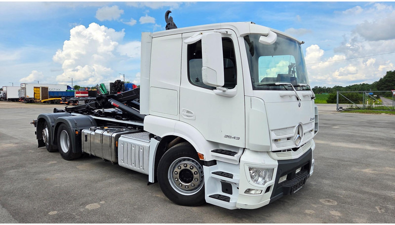 Mercedes-Benz Actros 2543 6X2*4 - Hook lift: gambar 2 Mercedes-Benz Actros 2543 6X2*4 - Hook lift: gambar 2
