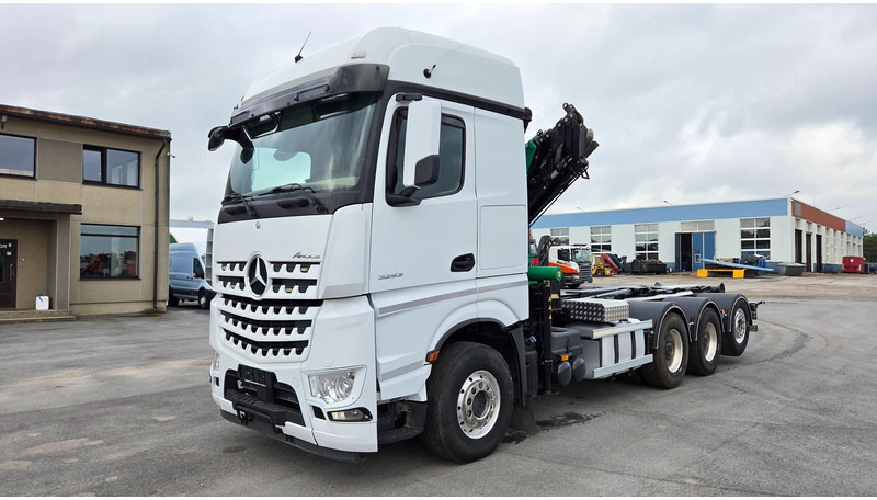 Mercedes-Benz Arocs 3253 8X4*4 Fassi F295 - Hook lift, Truk derek: gambar 3 Mercedes-Benz Arocs 3253 8X4*4 Fassi F295 - Hook lift, Truk derek: gambar 3