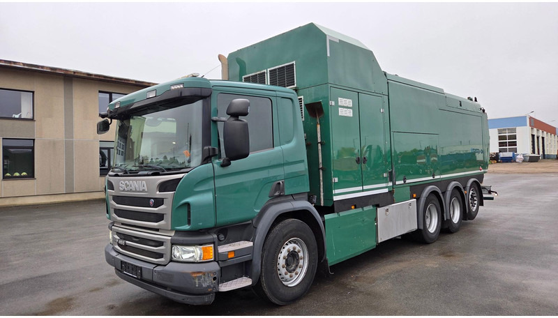 Scania P450 8X4*4 - Truk vakum: gambar 1 Scania P450 8X4*4 - Truk vakum: gambar 1