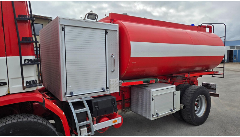 Scania P93 4X2 250 - Truk pemadam kebakaran: gambar 5 Scania P93 4X2 250 - Truk pemadam kebakaran: gambar 5