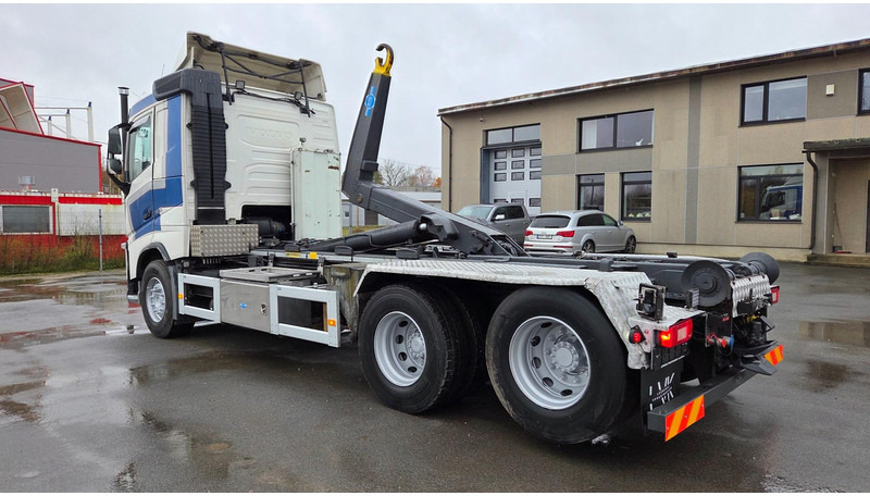 Volvo FH500 6X2 - Hook lift: gambar 4 Volvo FH500 6X2 - Hook lift: gambar 4