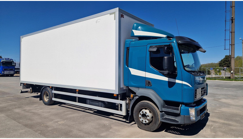 Volvo FL260 4X2 - Truk box: gambar 2 Volvo FL260 4X2 - Truk box: gambar 2