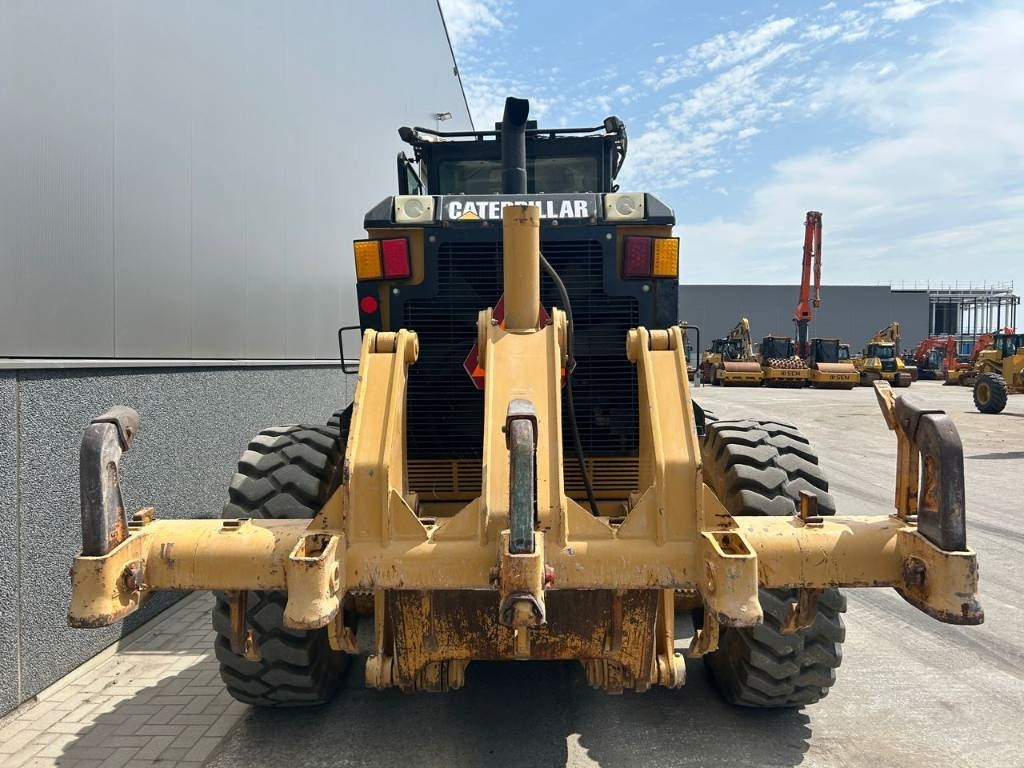 CAT 140 M (CE Certified) - Grader: gambar 4 CAT 140 M (CE Certified) - Grader: gambar 4