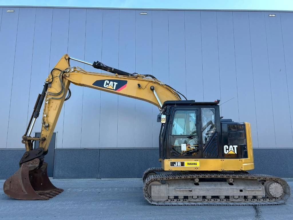 CAT 325 FL CR - Ekskavator perayap: gambar 1 CAT 325 FL CR - Ekskavator perayap: gambar 1