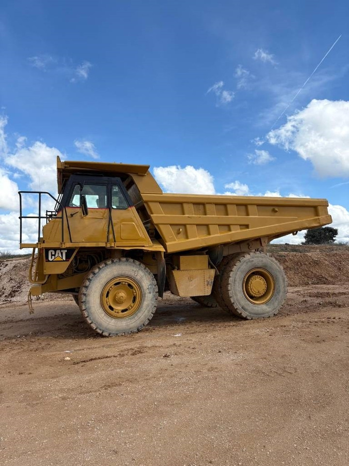 CAT 769 C (CE Certified) - Truk batu/ Dumper iebes: gambar 2 CAT 769 C (CE Certified) - Truk batu/ Dumper iebes: gambar 2