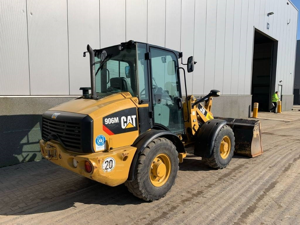 CAT 906 - Wheel loader: gambar 5 CAT 906 - Wheel loader: gambar 5