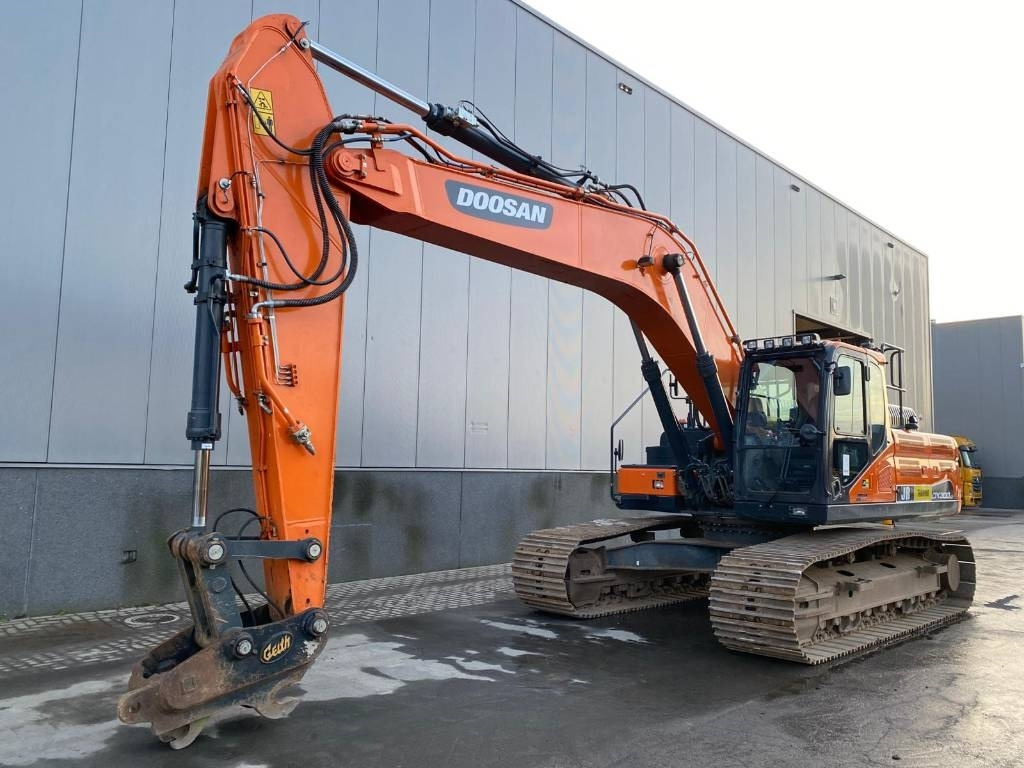 Doosan DX 300 LC-7 - Ekskavator perayap: gambar 2 Doosan DX 300 LC-7 - Ekskavator perayap: gambar 2