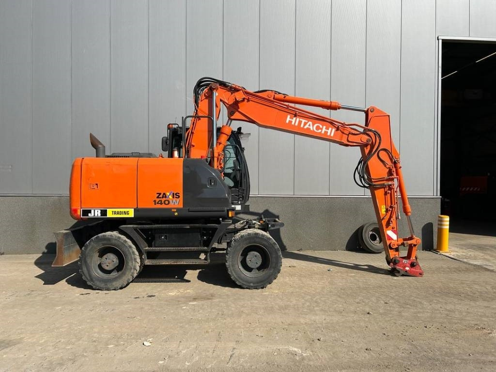 Hitachi ZX 140 W-5B - Ekskavator roda: gambar 5 Hitachi ZX 140 W-5B - Ekskavator roda: gambar 5