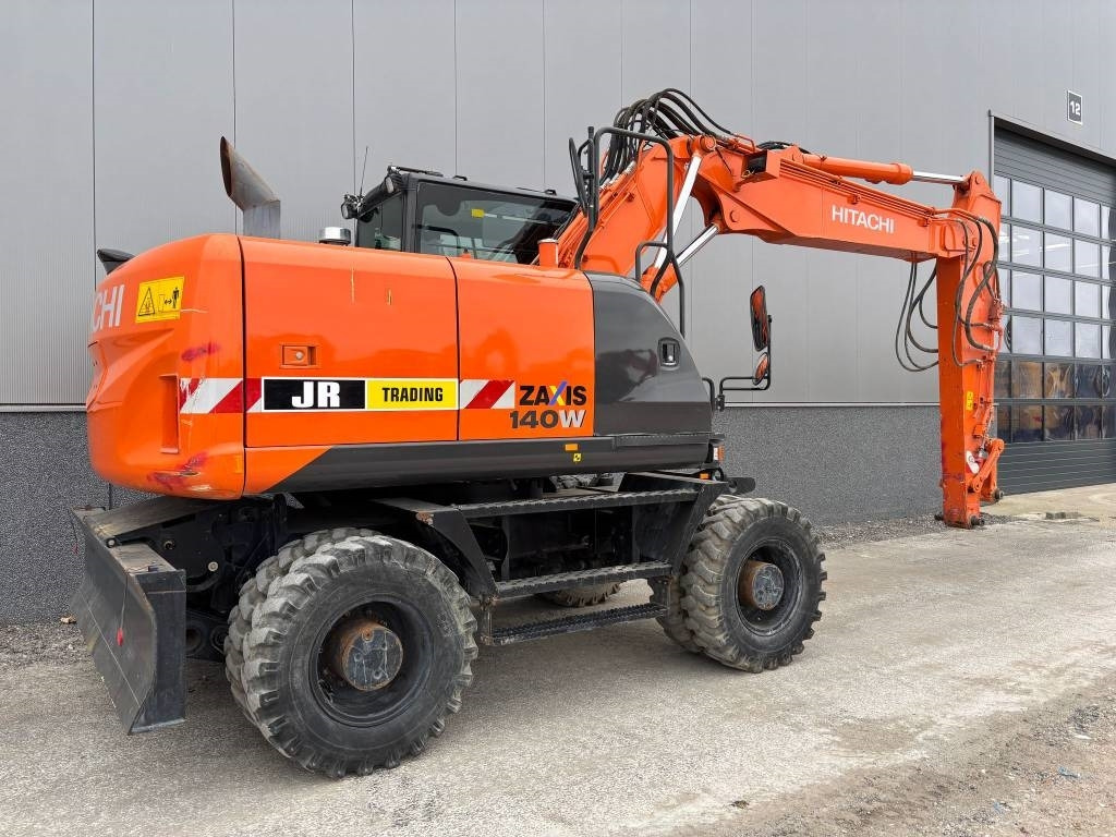 Hitachi ZX 140 W-5B - Ekskavator roda: gambar 5 Hitachi ZX 140 W-5B - Ekskavator roda: gambar 5