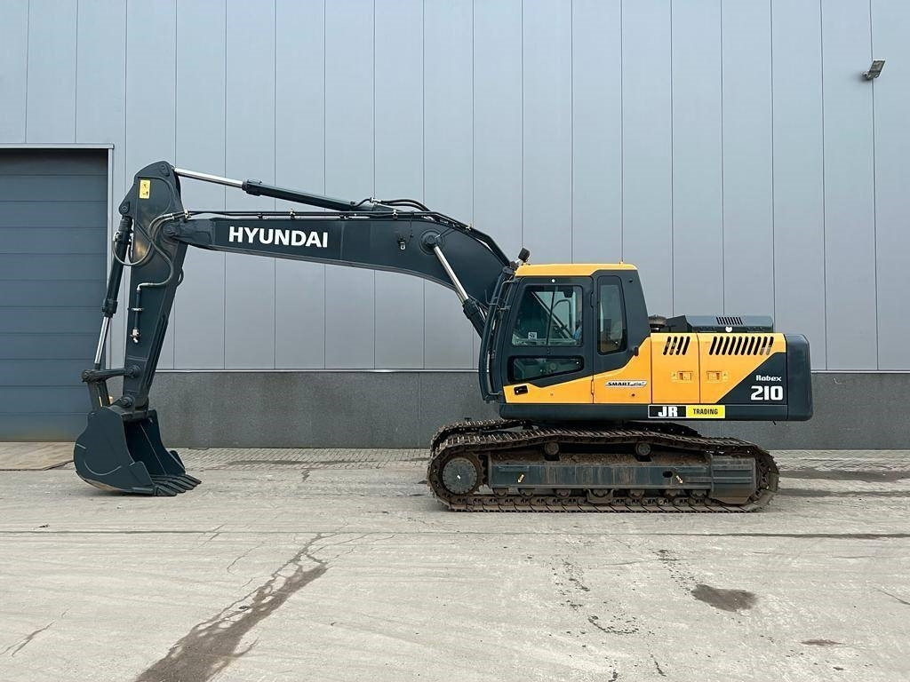 Hyundai R 210 - Ekskavator perayap: gambar 1 Hyundai R 210 - Ekskavator perayap: gambar 1