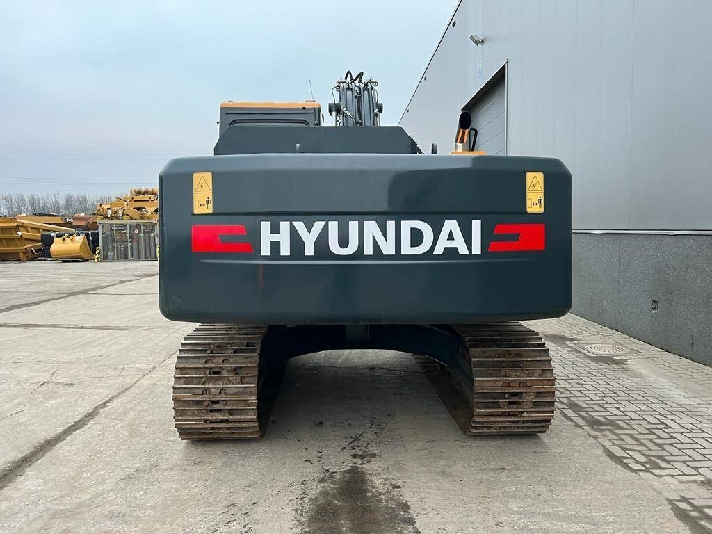 Hyundai R 210 - Ekskavator perayap: gambar 4 Hyundai R 210 - Ekskavator perayap: gambar 4
