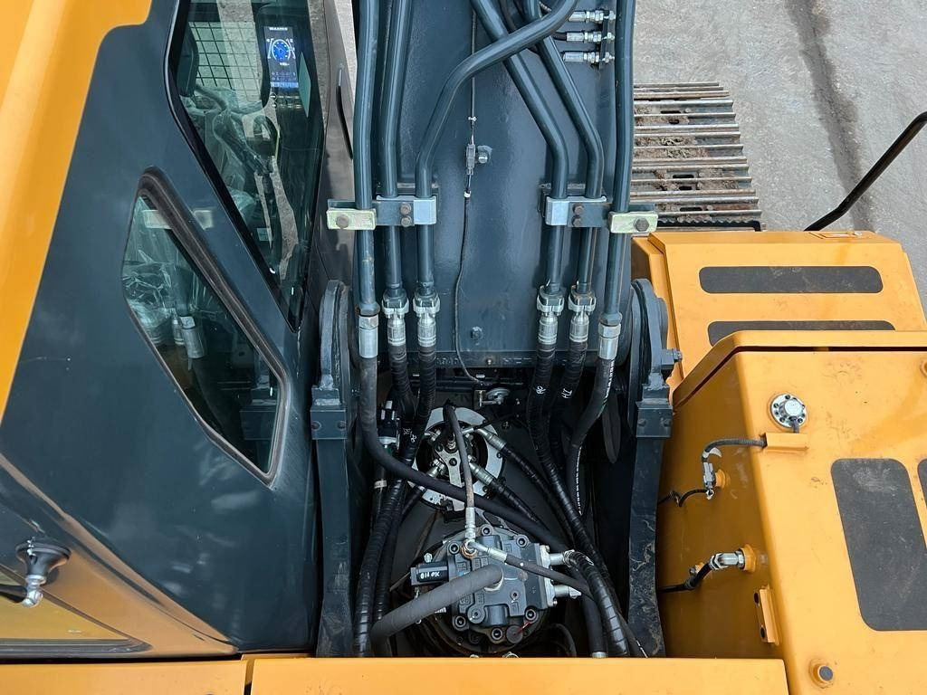 Ekskavator perayap baru Hyundai R 210 (New / Non CE Certified): gambar 22
