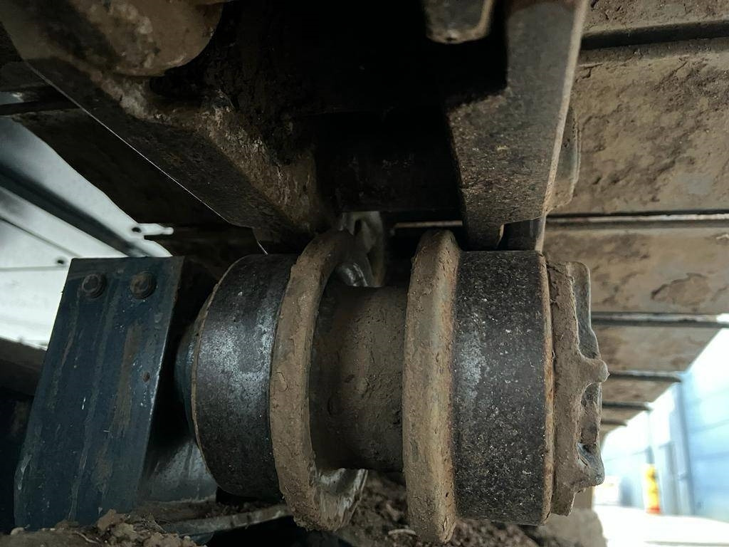 Ekskavator perayap baru Hyundai R 210 (New / Non CE Certified): gambar 28