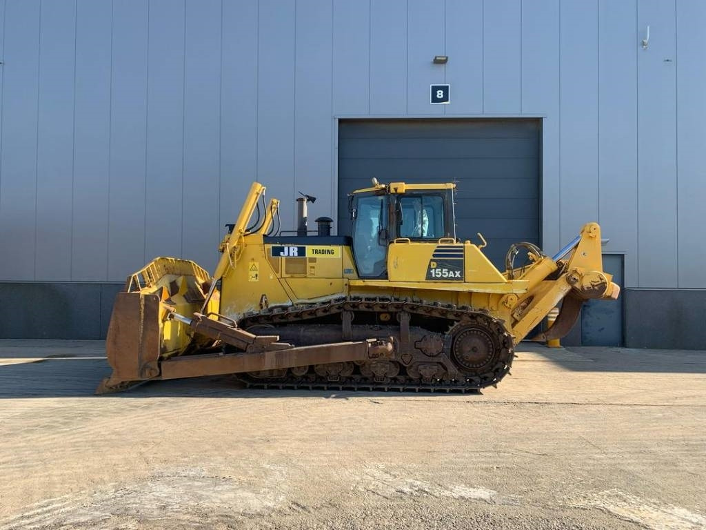 Komatsu D 155 AX-6 (On Transport) - Bulldozer: gambar 1 Komatsu D 155 AX-6 (On Transport) - Bulldozer: gambar 1