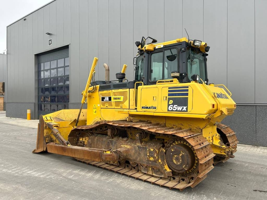 Komatsu D 65 WX-18 - Bulldozer: gambar 3 Komatsu D 65 WX-18 - Bulldozer: gambar 3