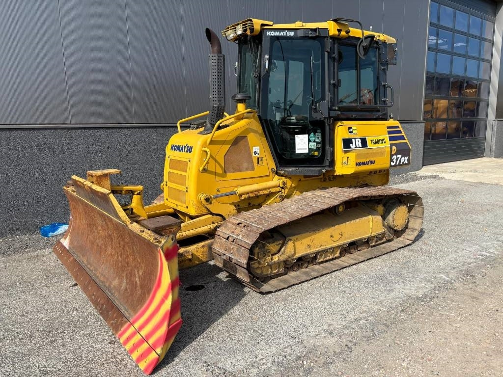 Komatsu D37 PX-23 - Bulldozer: gambar 1 Komatsu D37 PX-23 - Bulldozer: gambar 1