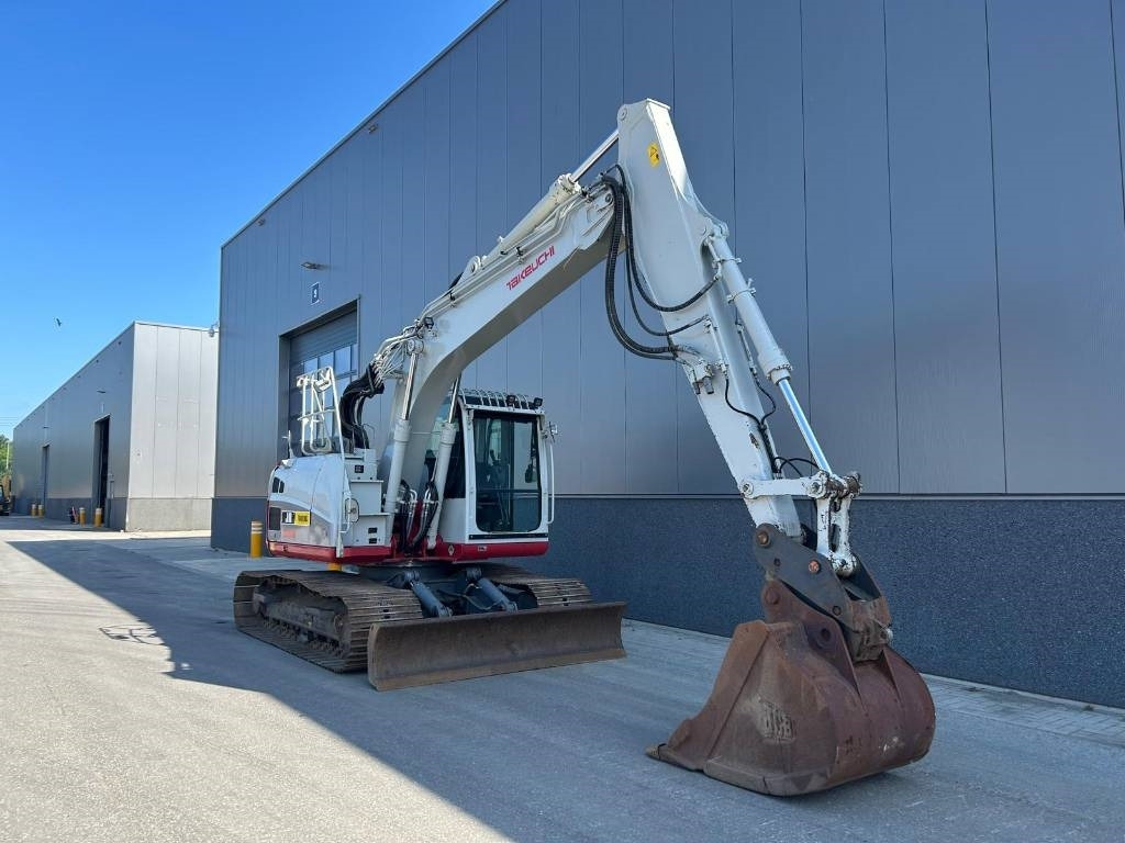 Ekskavator perayap Takeuchi TB 2150 R: gambar 7