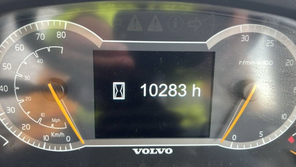 Volvo A 25 G (Under Preparation)  - Tempat sampah artikulasi: gambar 3 Volvo A 25 G (Under Preparation)  - Tempat sampah artikulasi: gambar 3