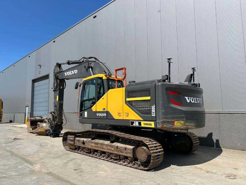 Volvo EC 300 EL (GPS / 3 Buckets) - Ekskavator perayap: gambar 3 Volvo EC 300 EL (GPS / 3 Buckets) - Ekskavator perayap: gambar 3