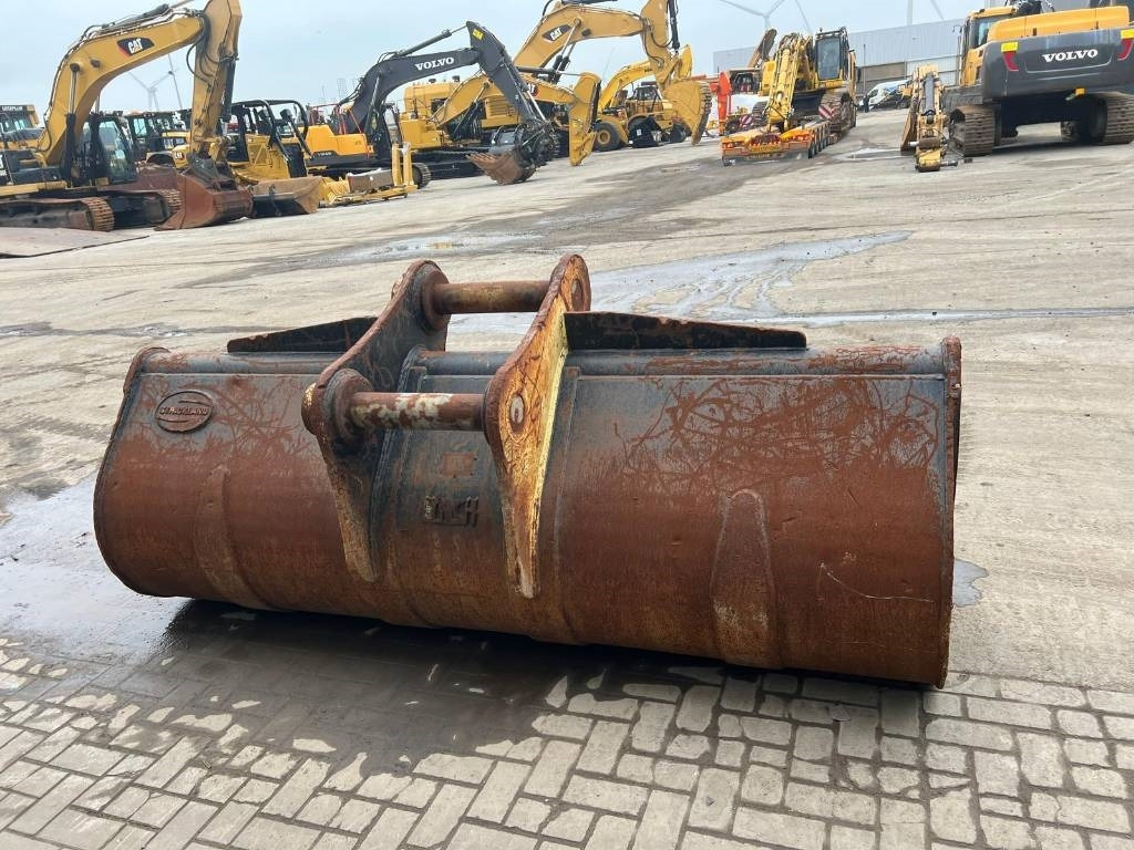 Volvo EC 480 E L coupler + bucket - Ember untuk Peralatan konstruksi: gambar 4 Volvo EC 480 E L coupler + bucket - Ember untuk Peralatan konstruksi: gambar 4