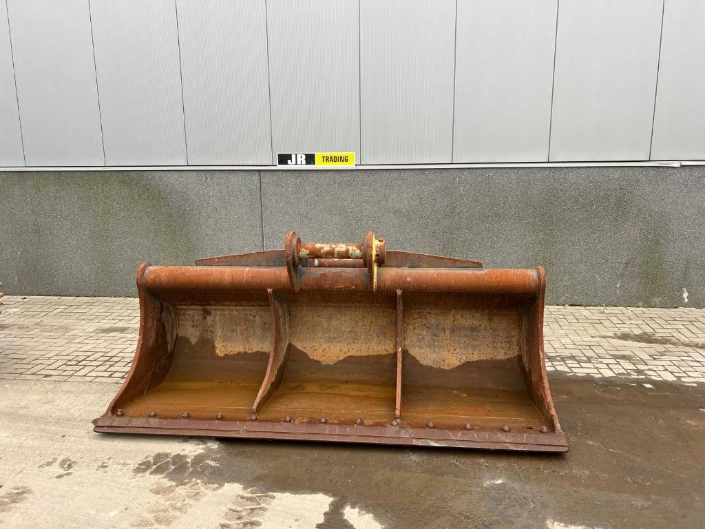 Volvo EC 480 E L coupler + bucket - Ember untuk Peralatan konstruksi: gambar 1 Volvo EC 480 E L coupler + bucket - Ember untuk Peralatan konstruksi: gambar 1