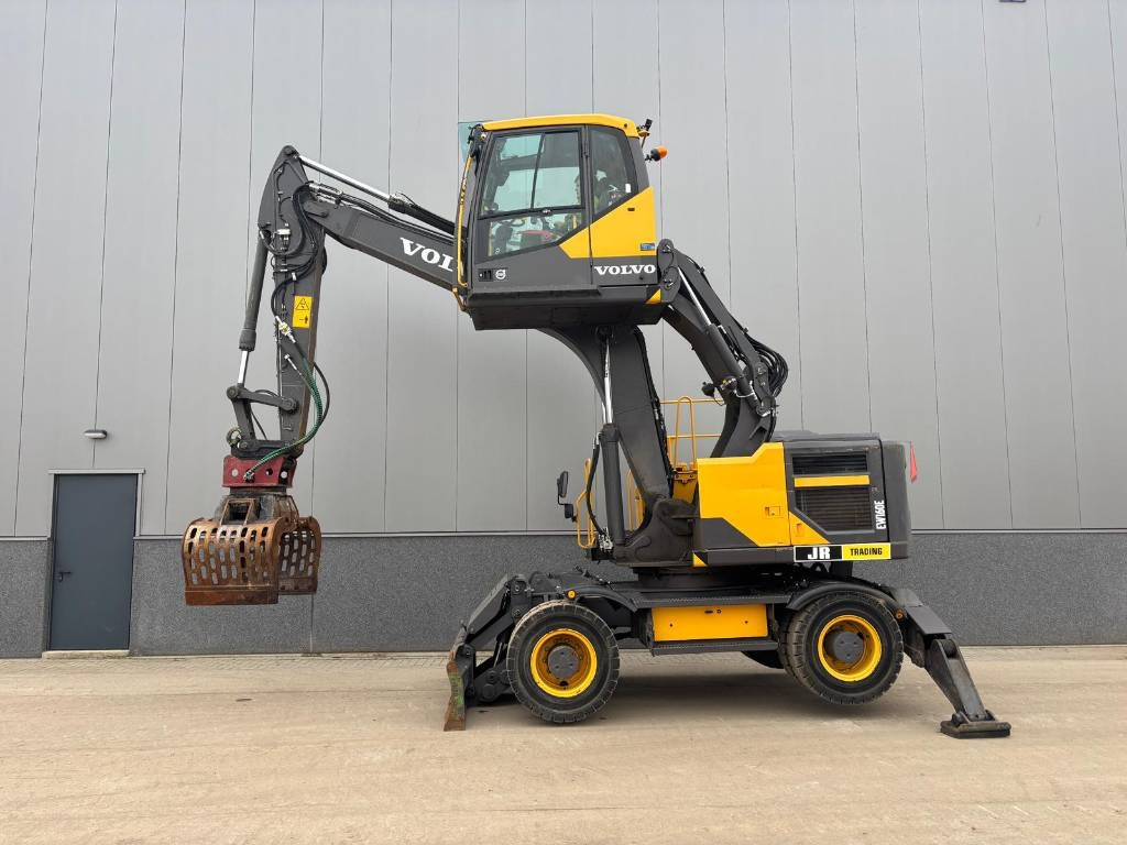 Volvo EW 160 E - Ekskavator roda: gambar 1 Volvo EW 160 E - Ekskavator roda: gambar 1