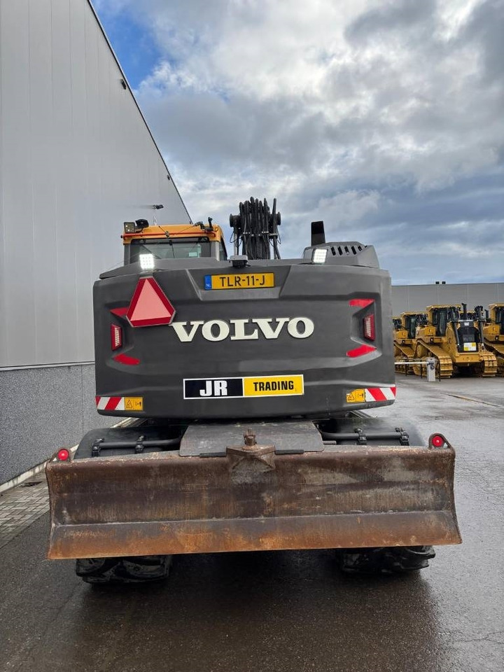 Volvo EWR 150 E - Ekskavator roda: gambar 4 Volvo EWR 150 E - Ekskavator roda: gambar 4