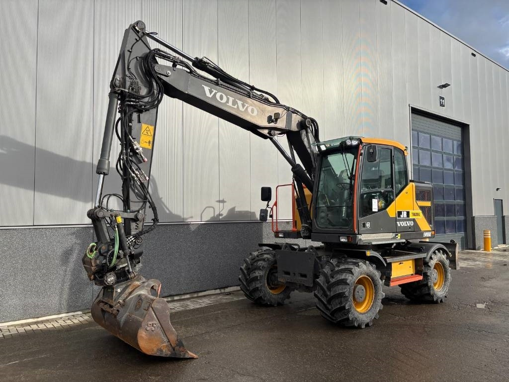 Volvo EWR 150 E - Ekskavator roda: gambar 2 Volvo EWR 150 E - Ekskavator roda: gambar 2