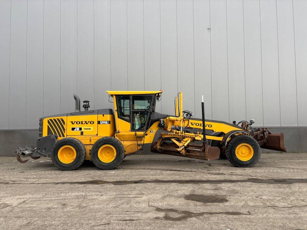 Volvo G 946 AWD (CE Certified / New Engine)  - Grader: gambar 5 Volvo G 946 AWD (CE Certified / New Engine)  - Grader: gambar 5