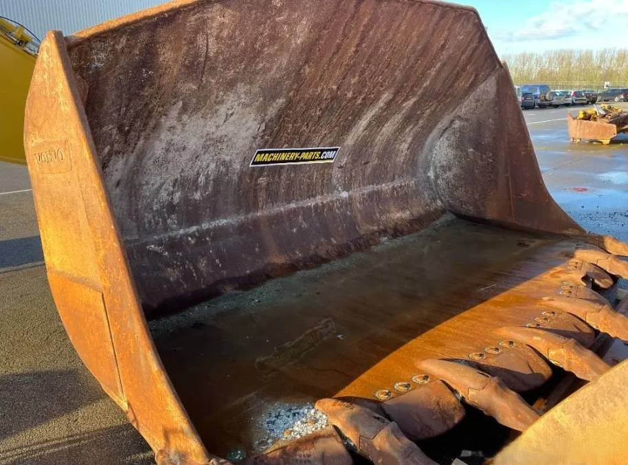 Volvo L350F Rock Bucket (Volvo) - Ember untuk Peralatan konstruksi: gambar 1 Volvo L350F Rock Bucket (Volvo) - Ember untuk Peralatan konstruksi: gambar 1