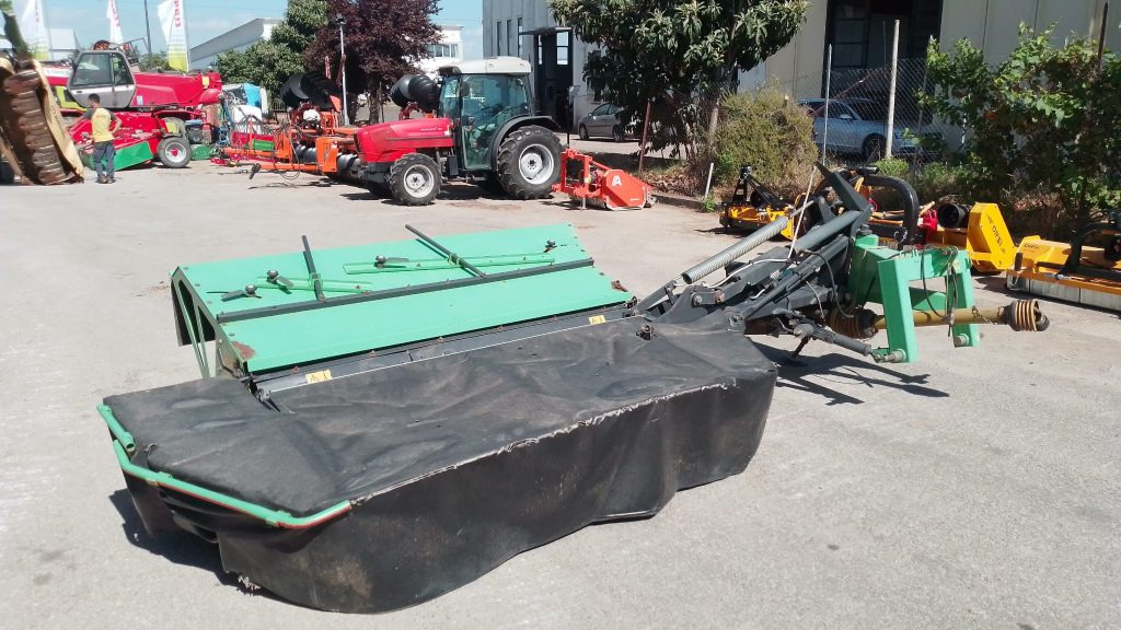 Deutz SM5.24TC - Mesin pemotong padang rumput: gambar 2 Deutz SM5.24TC - Mesin pemotong padang rumput: gambar 2