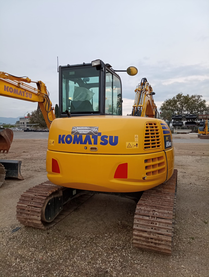 KOMATSU PC80MR-5 - Ekskavator perayap: gambar 5 KOMATSU PC80MR-5 - Ekskavator perayap: gambar 5